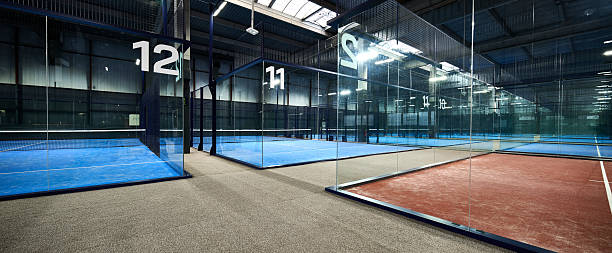 Constructeur court de padel